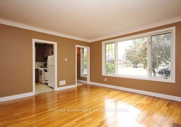 209-knox-crescent-ottawa-ontario-x13569020
