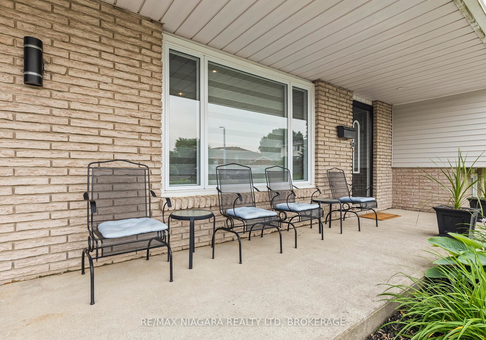 10-acadia-court-welland-ontario-x13569218
