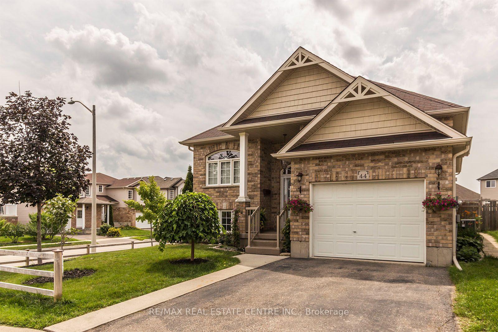 44-lemon-grass-street-kitchener-ontario-x13569310