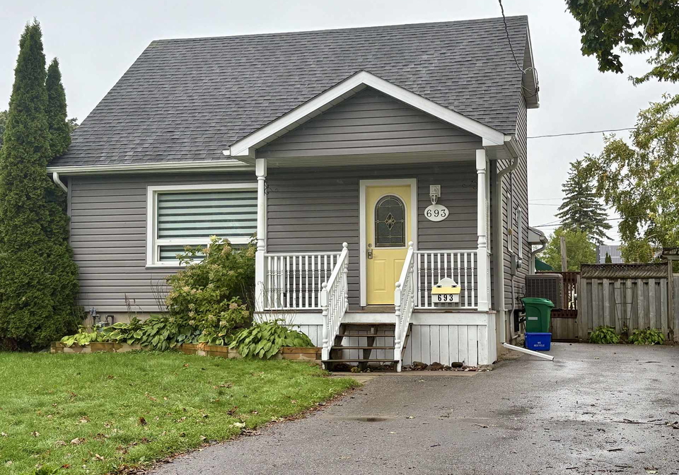 693-hawley-street-peterborough-ontario-x13569364