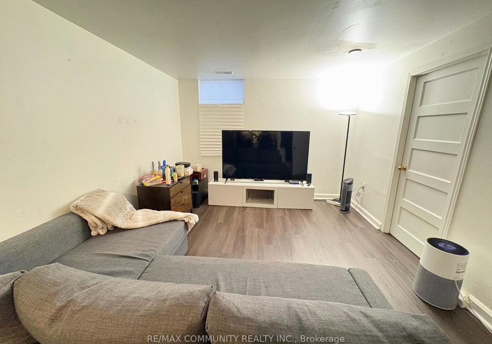 693-hawley-street-peterborough-ontario-x13569364