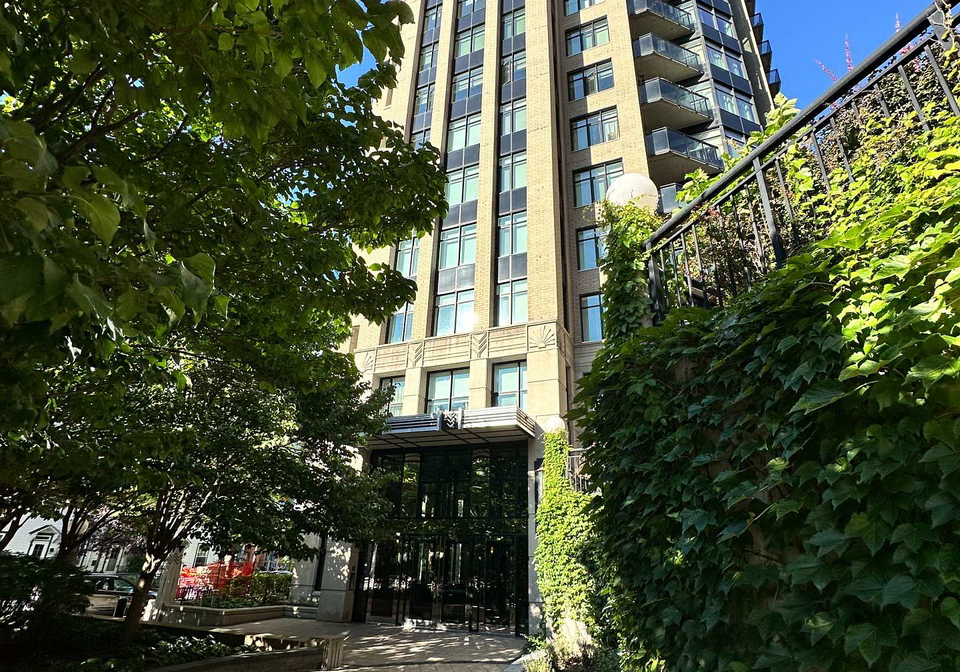 235-kent-street-ottawa-ontario-x13569380
