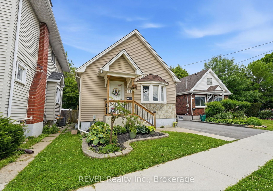 19-leeper-street-st-catharines-ontario-x13569428