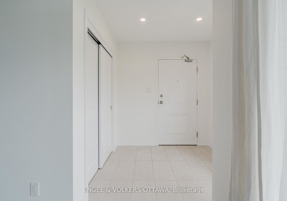 35-overberg-way-kanata-ontario-x13569490