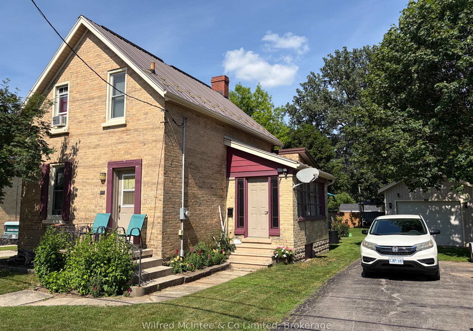 393-7th-avenue-hanover-ontario-x13569604