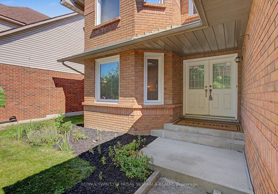 194-glenvalley-drive-cambridge-ontario-x13569606