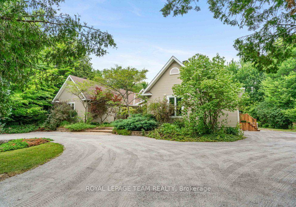 6485-waddion-drive-ottawa-ontario-x13569722