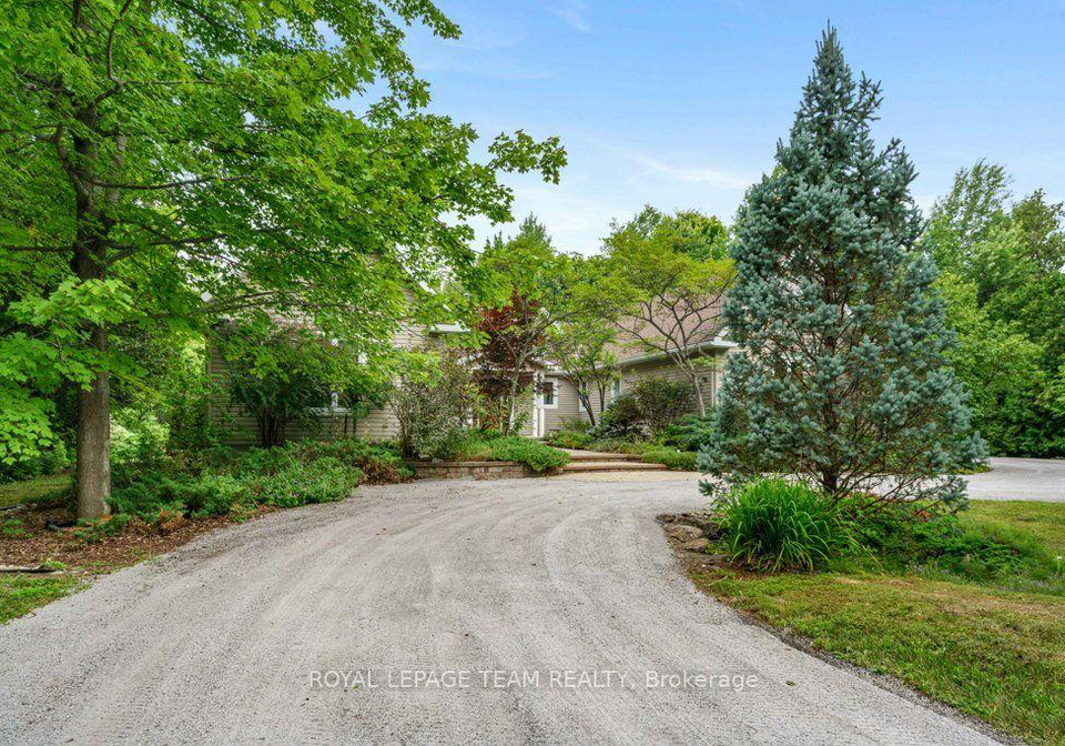 6485-waddion-drive-ottawa-ontario-x13569722