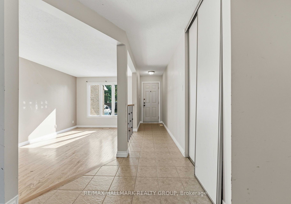 1093-st-emmanuel-terrace-ottawa-ontario-x13570094