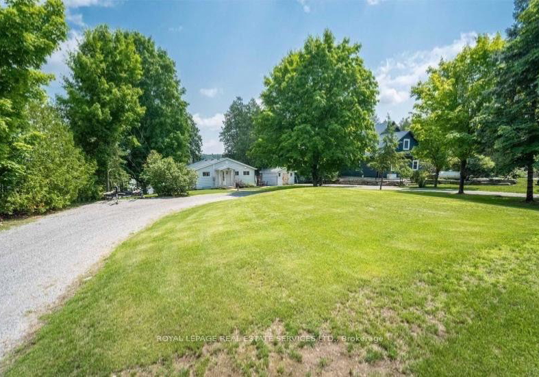 2365-selwyn-bay-lane-selwyn-ontario-x13570096