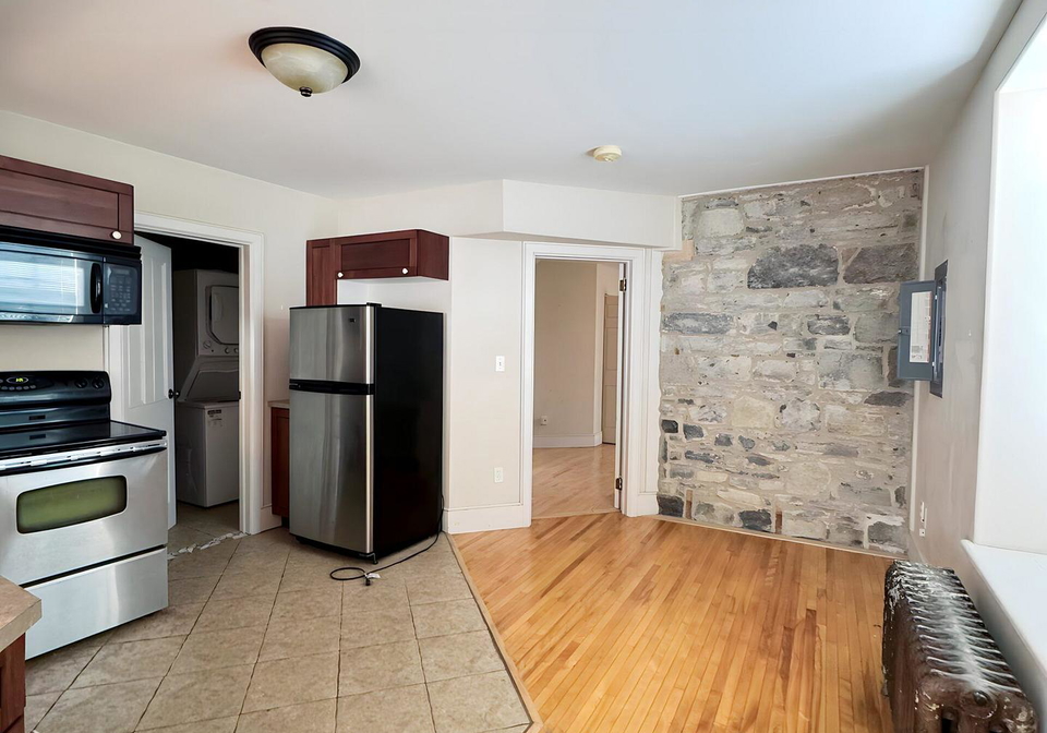 23-west-street-w-kingston-ontario-x13570160