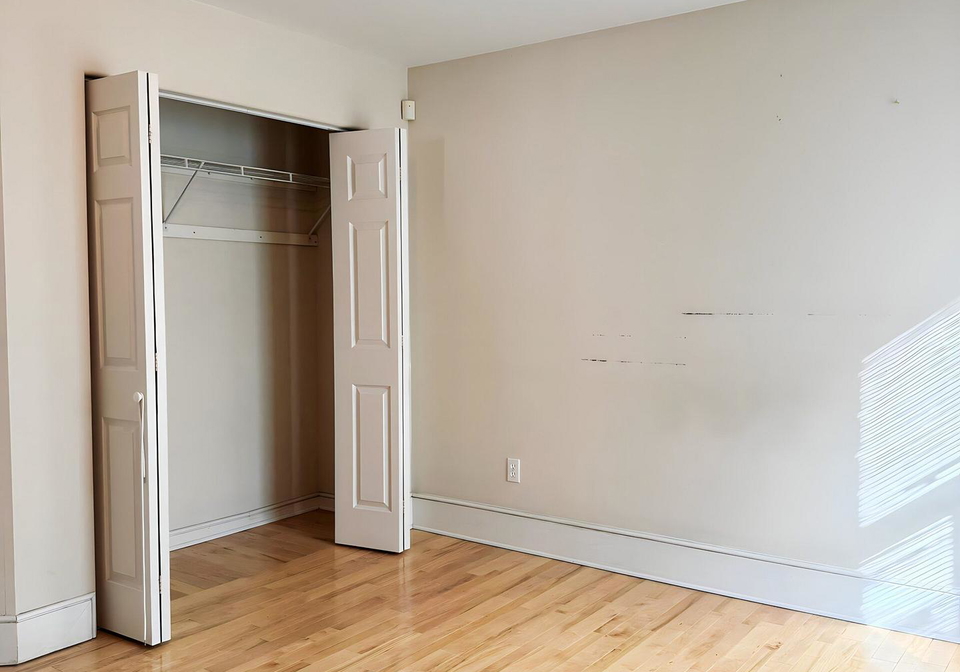 23-west-street-w-kingston-ontario-x13570160