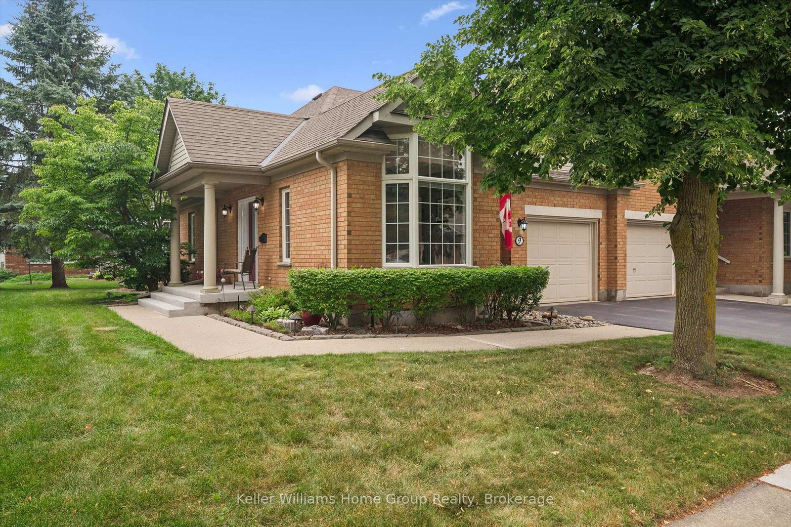 9-magnolia-lane-guelph-ontario-x13570226