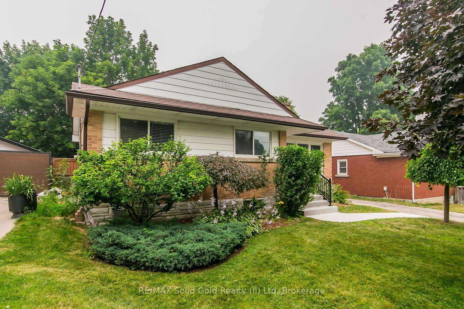 210-dawson-street-waterloo-ontario-x13570256
