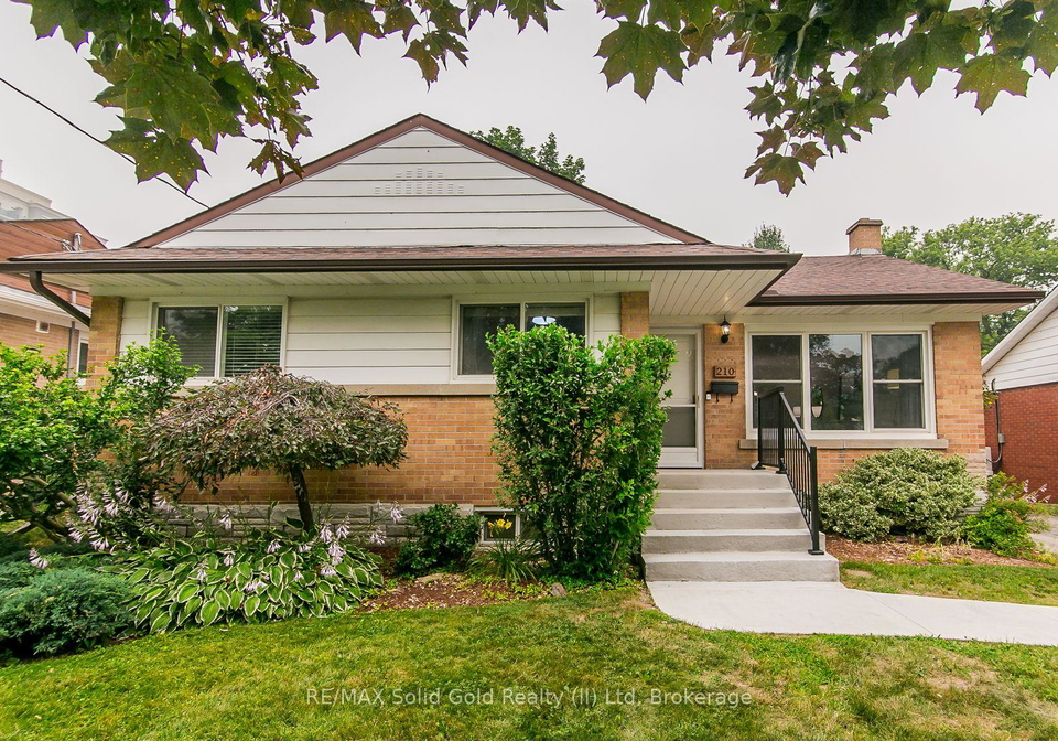 210-dawson-street-waterloo-ontario-x13570256