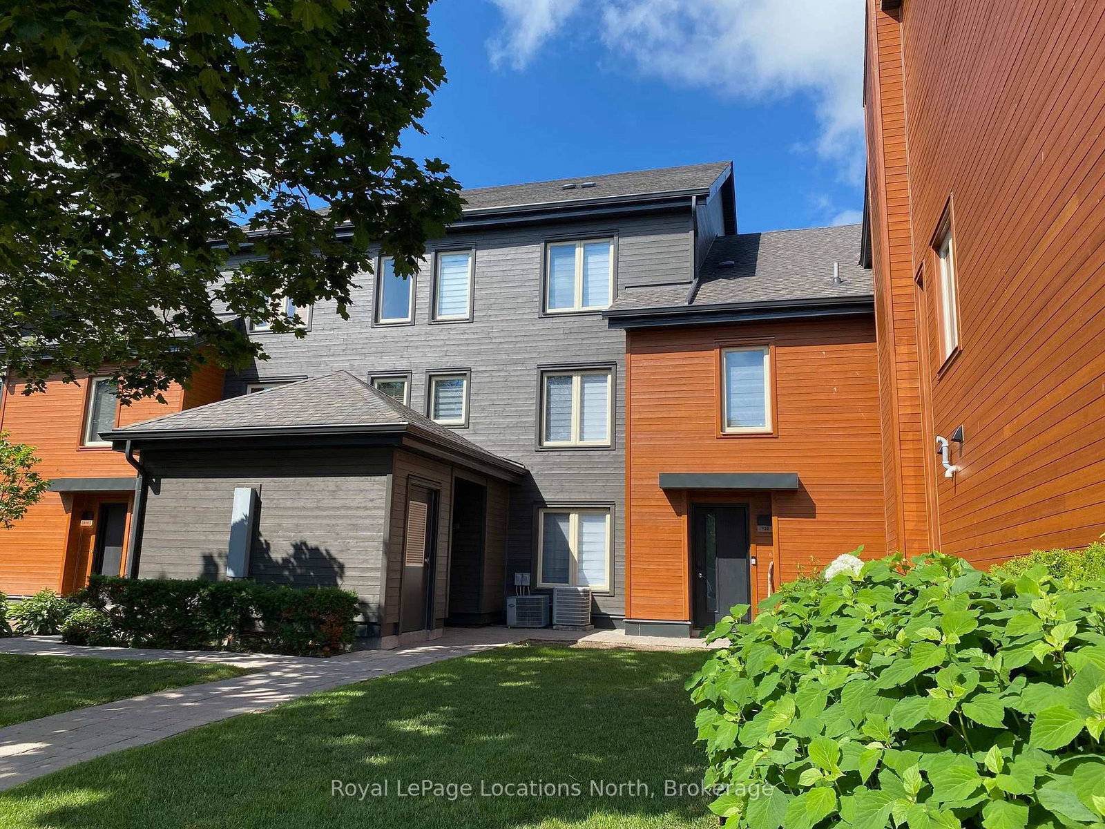 120-fairway-court-blue-mountains-ontario-x13570260