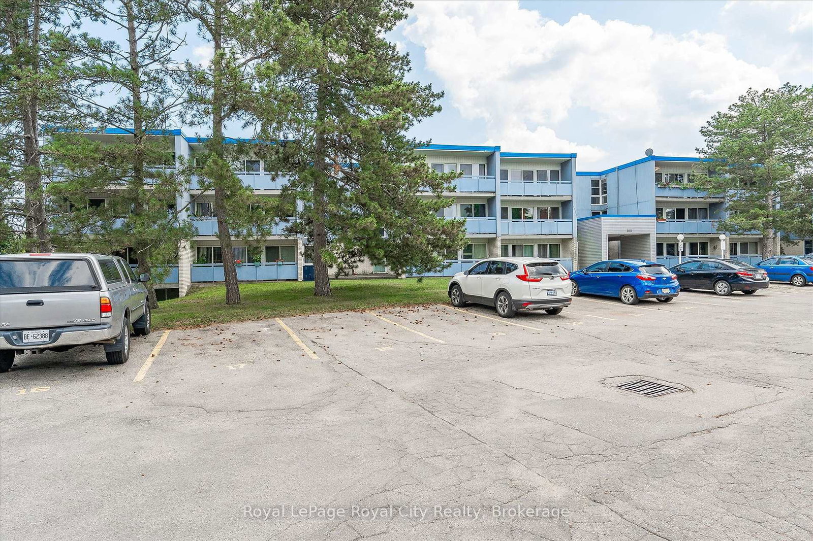 105-conroy-crescent-guelph-ontario-x13570310