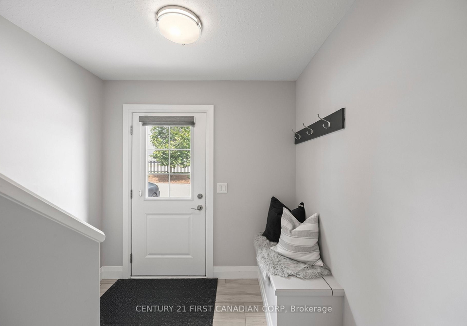 3025-singleton-avenue-london-south-ontario-x13570358