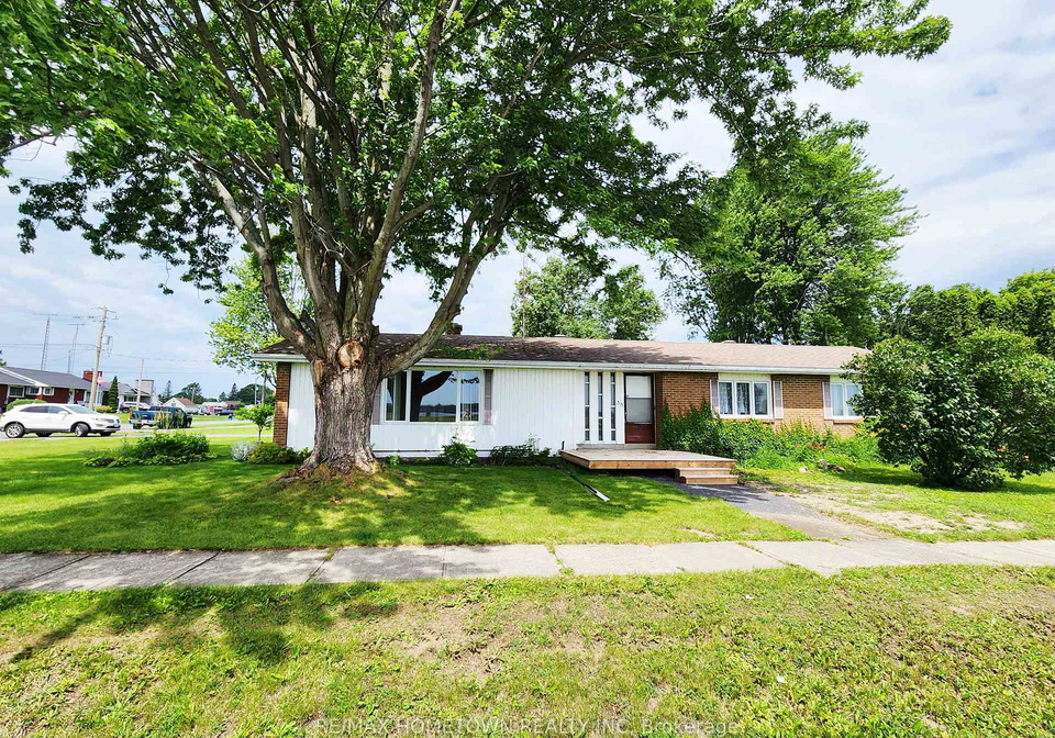 38-elizabeth-drive-south-dundas-ontario-x13570448