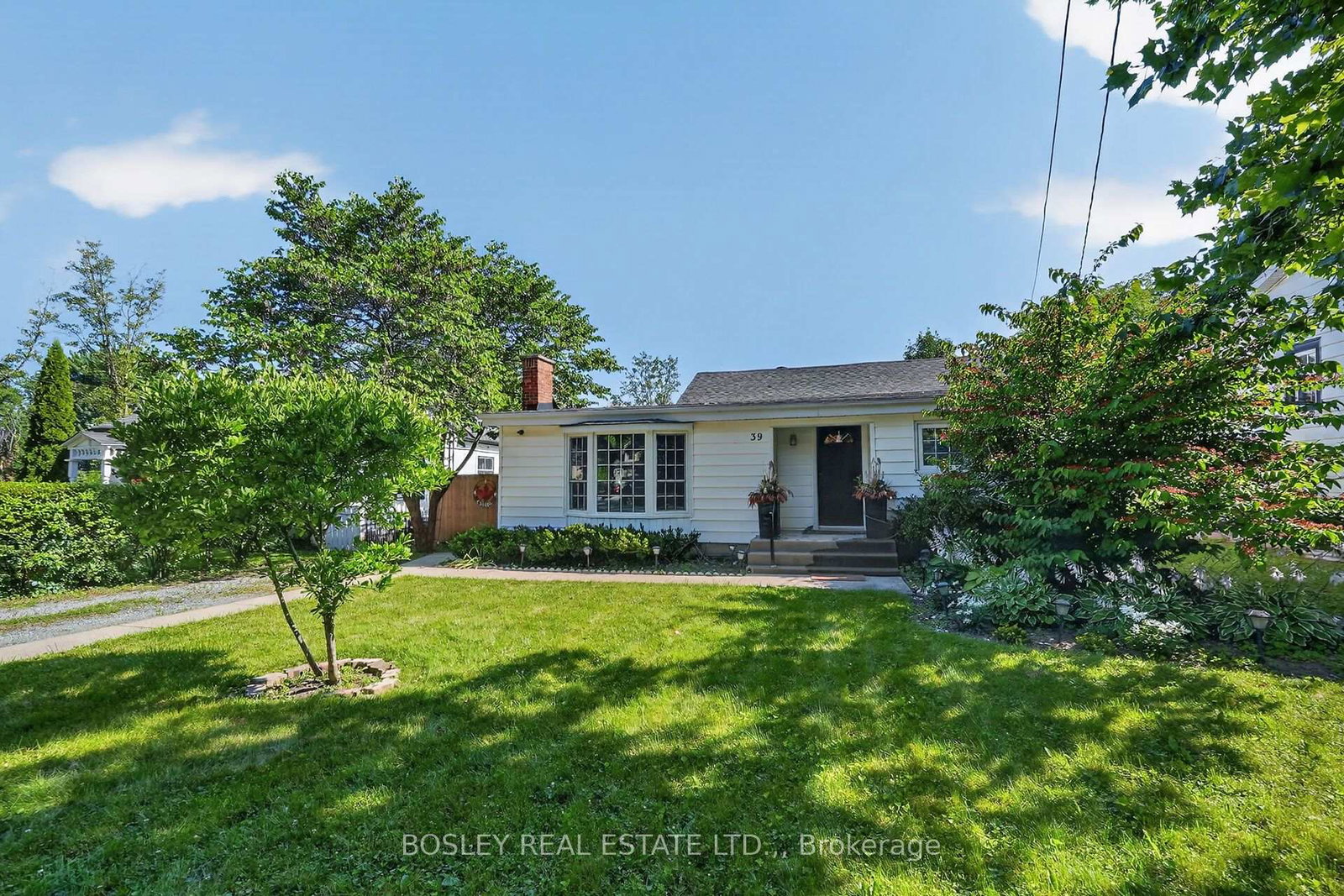 39-platoff-street-niagara-on-the-lake-ontario-x13570634