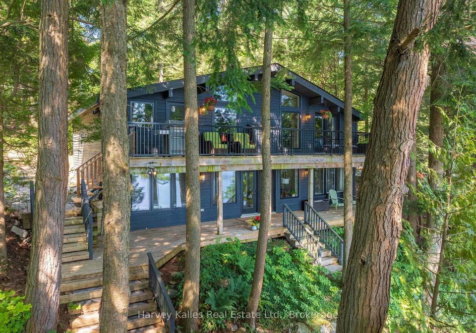 1075-hallett-road-muskoka-lakes-ontario-x13570636