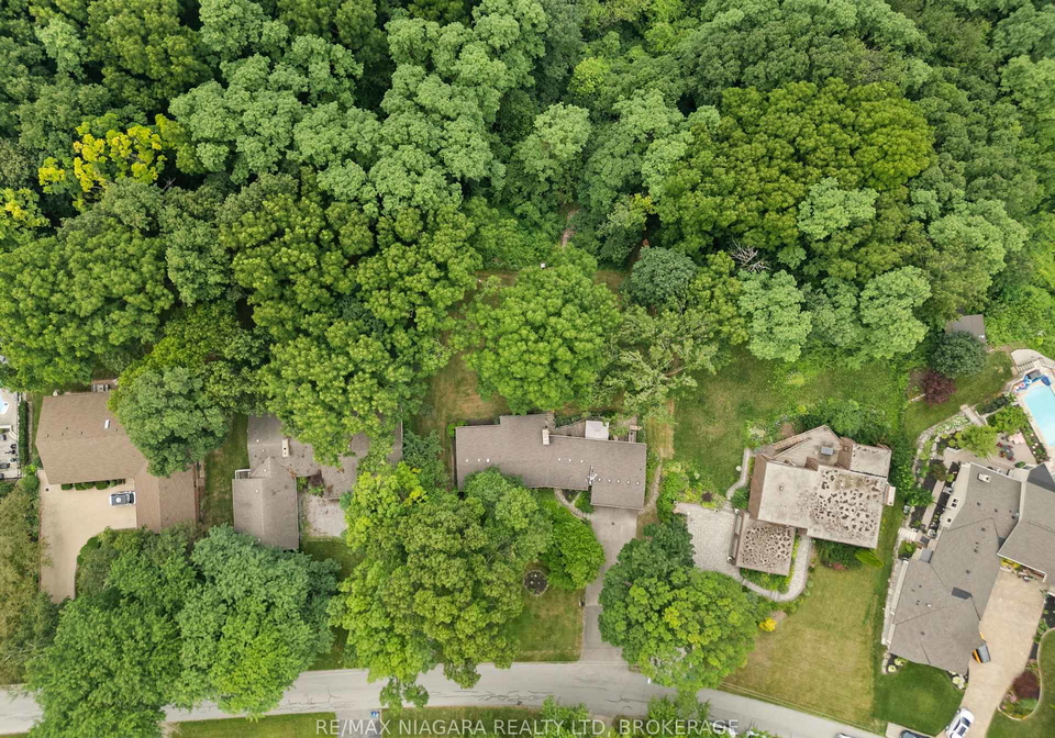 46-melrose-drive-niagara-on-the-lake-ontario-x13570650