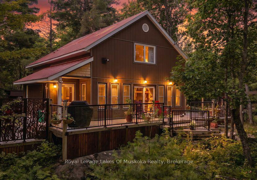1075-leonard-lake-2-road-muskoka-lakes-ontario-x13570720