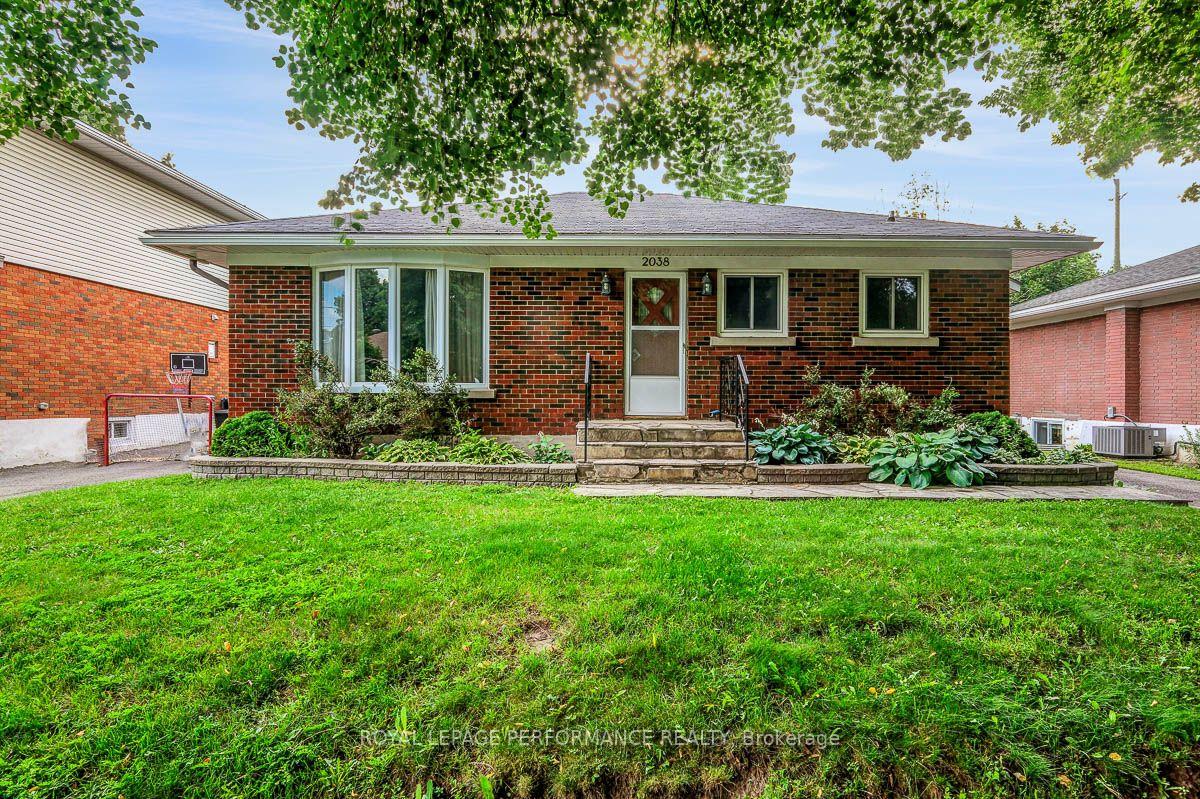 2038-arch-street-ottawa-ontario-x13570760