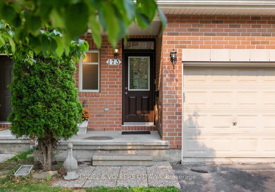 173-hornchurch-lane-ottawa-ontario-x13570786