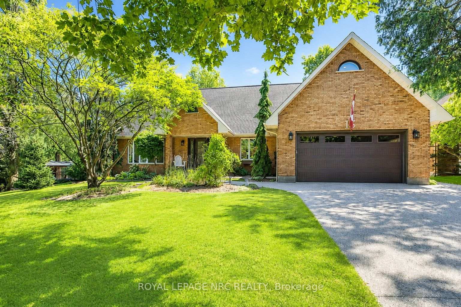15-petronella-parkway-pelham-ontario-x13570846