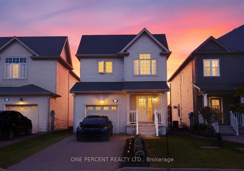 31-courtney-street-centre-wellington-ontario-x13570882