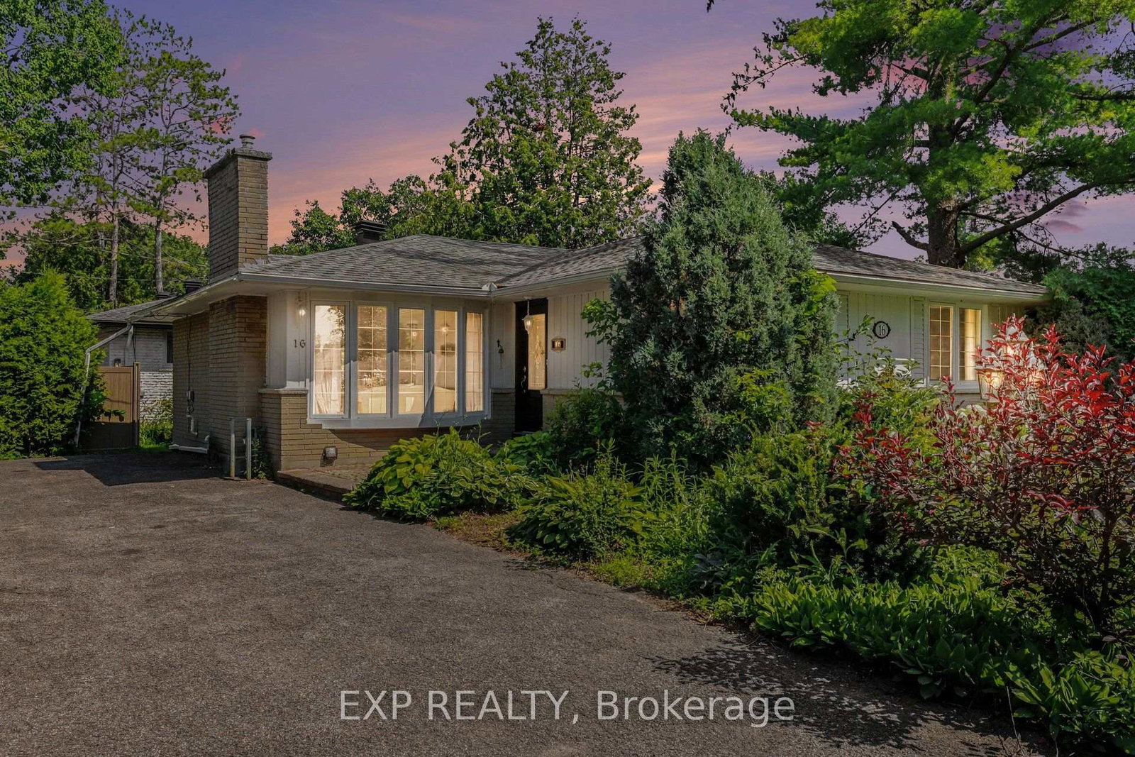 16-elmsley-crescent-ottawa-ontario-x13571154