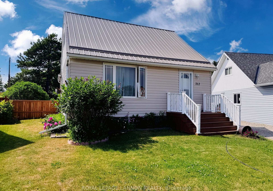 312-ball-park-crescent-greenstone-ontario-x13571184