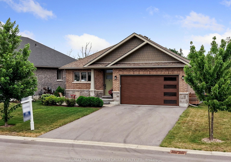31-mercedes-drive-belleville-ontario-x13571332