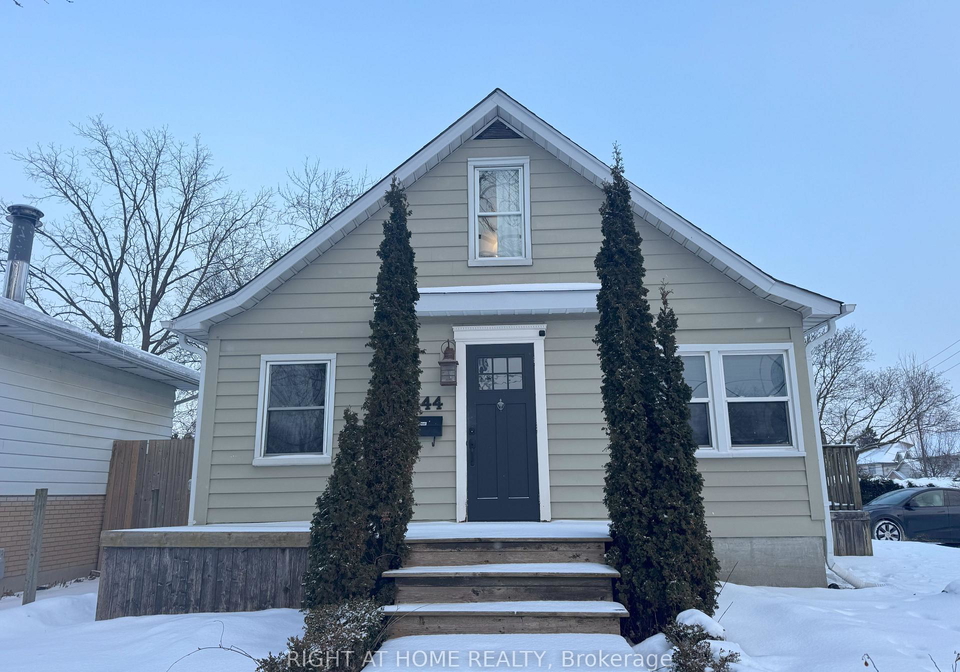 144-baseline-road-w-london-south-ontario-x13571464