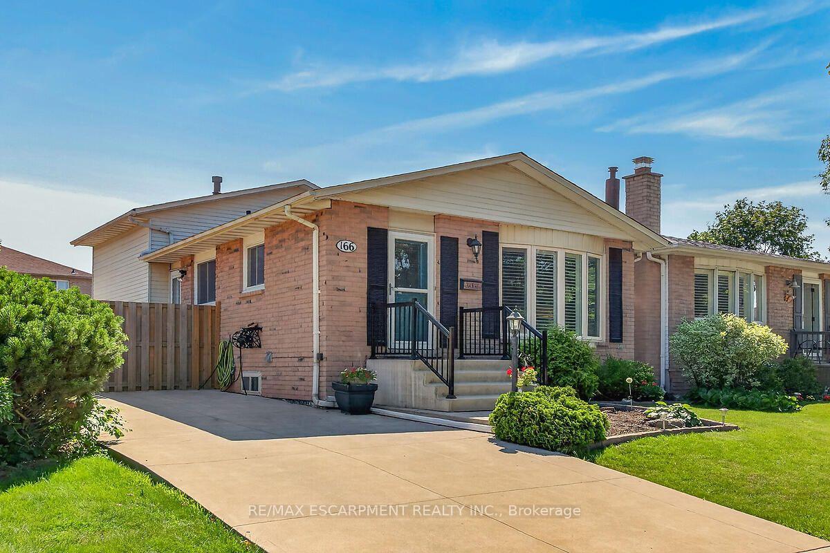 166-athenia-drive-hamilton-ontario-x13571494
