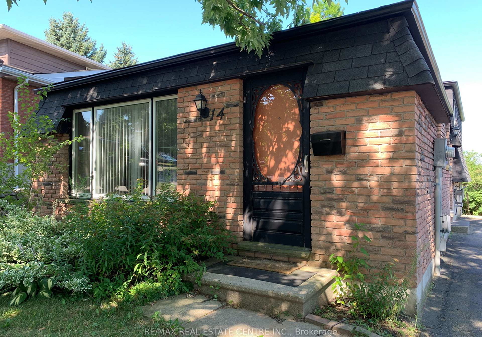 14-sandsprings-crescent-kitchener-ontario-x13571596