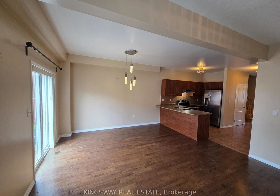 28-tidemore-heights-hamilton-ontario-x13571712