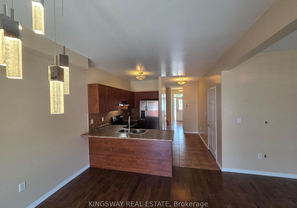 28-tidemore-heights-hamilton-ontario-x13571712