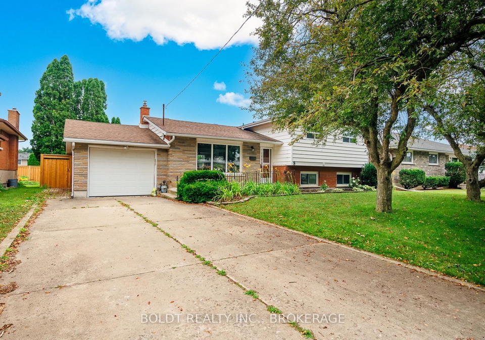 8-pamela-drive-thorold-ontario-x13571730