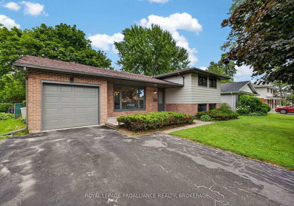 682-carnaby-street-kingston-ontario-x13571916