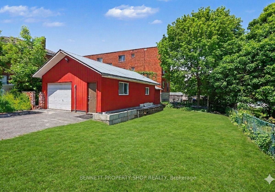 1361-summerville-avenue-ottawa-ontario-x13572110