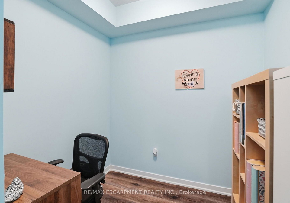 125-shoreview-placeway-hamilton-ontario-x13572150