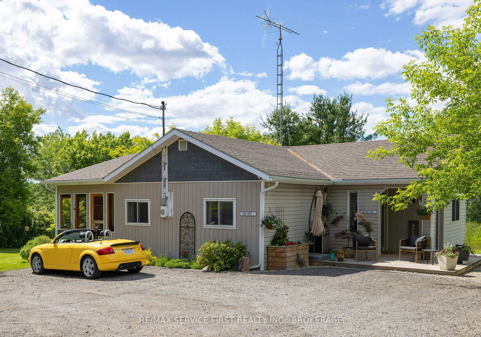 1012-county-road-2-leeds-and-the-thousand-islands-ontario-x13572172