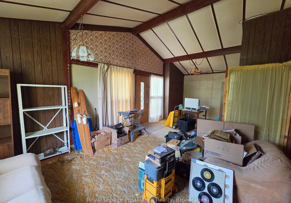 311-b-county-road-29-prince-edward-county-ontario-x13572264