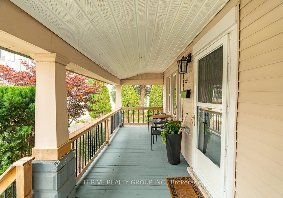 25-elm-street-london-east-ontario-x13572478