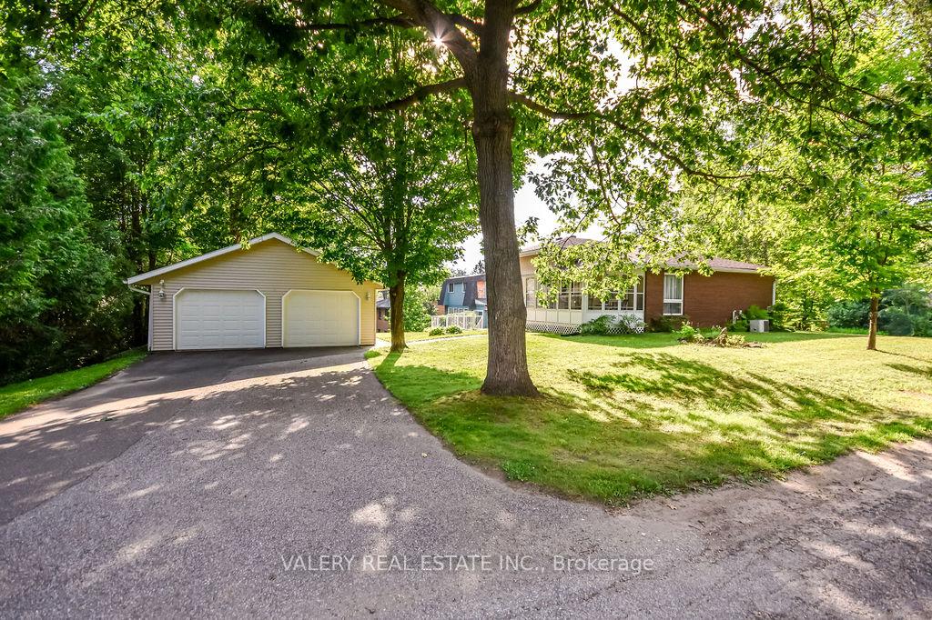 215-fraser-street-gravenhurst-ontario-x13572608