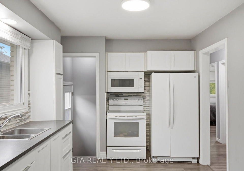 13-mercer-road-cambridge-ontario-x13572620