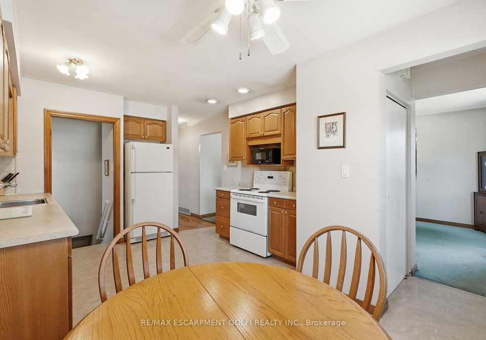 6-beaconsfield-drive-hamilton-ontario-x13572680