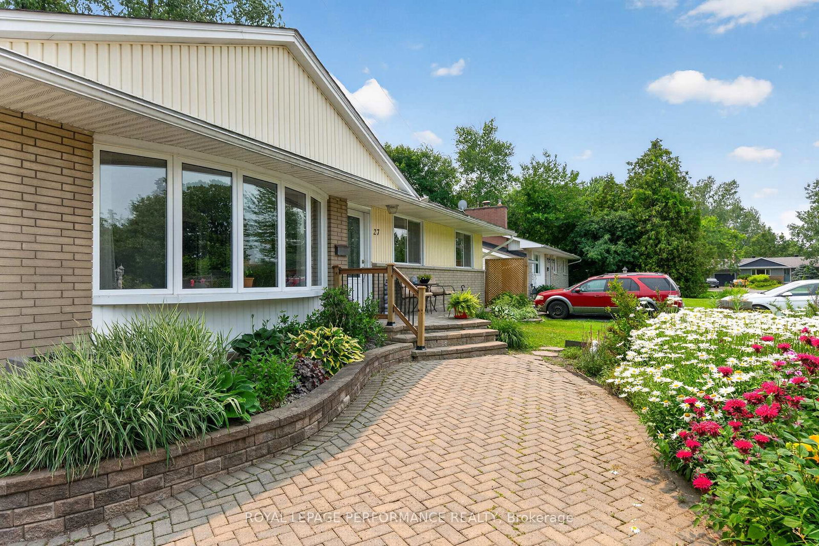 27-ilkley-crescent-ottawa-ontario-x13572844